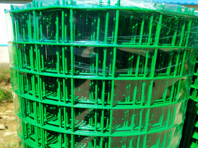 甘肅荷蘭護(hù)欄網(wǎng)安裝前后應(yīng)注意檢查哪幾個方面？