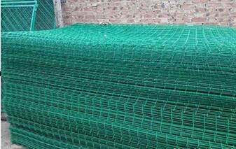 內(nèi)蒙古如何做好綠色鐵絲網(wǎng)的防腐處理?