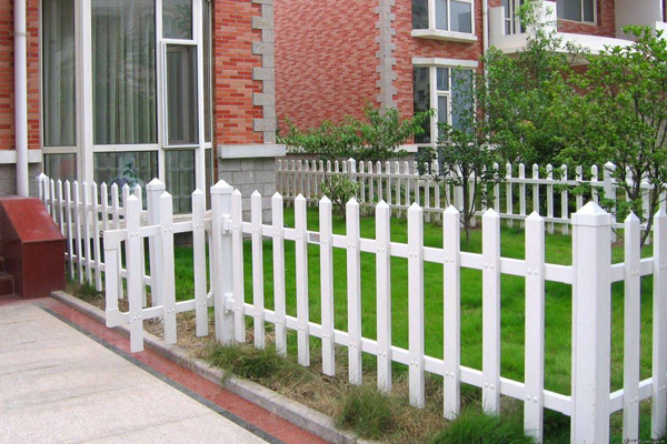 草坪護欄網(wǎng)